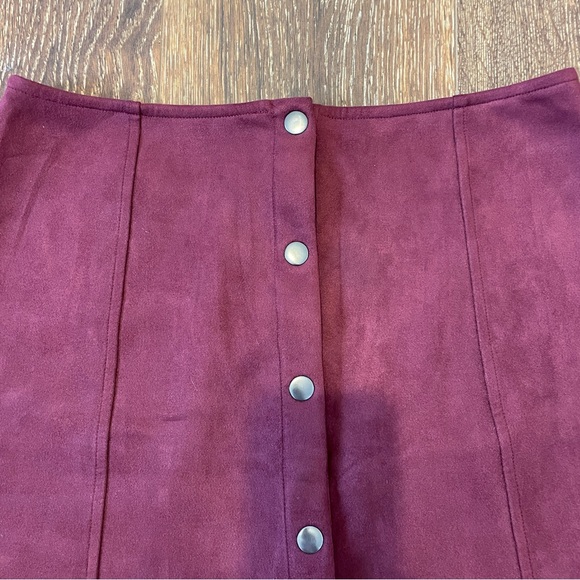 Women’s Jack by BB Dakota Suede Look Skirt Small - Picture 2 of 4